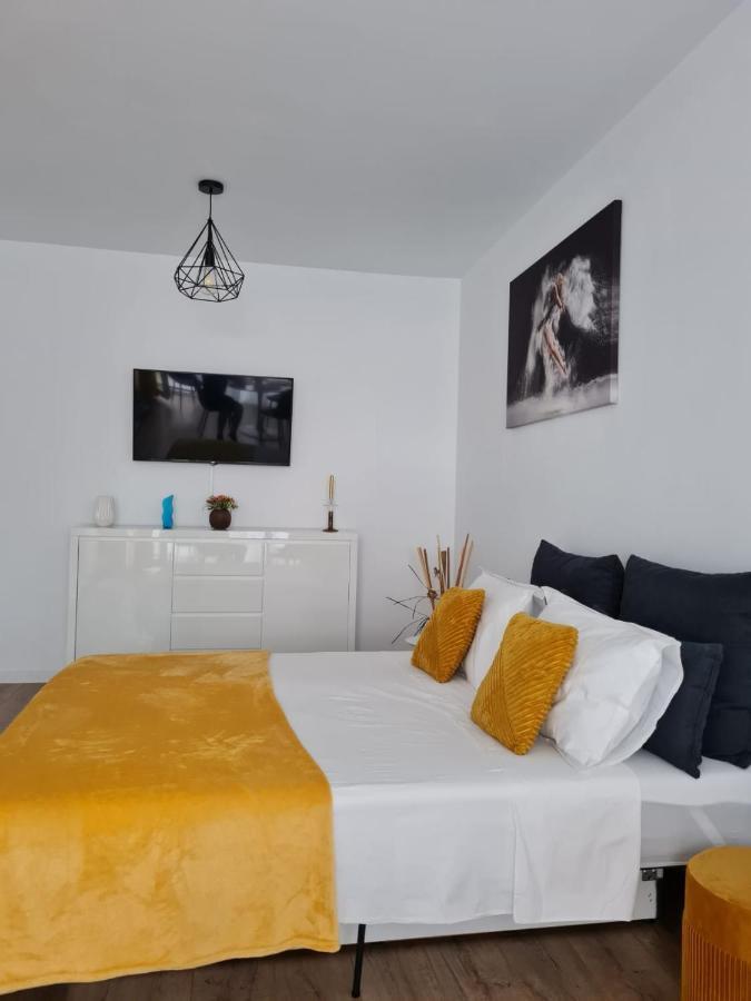 Apartament Luca P4B Oradea Prima Residence Bagian luar foto